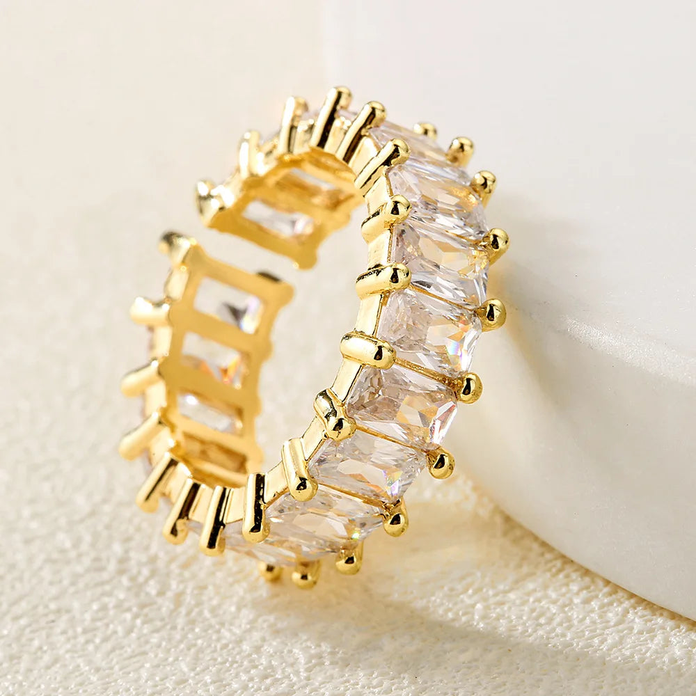 Pierścionek Blink-Pierścionek-Bijoume.pl-Złoty-Uniwersalny-Bijoume.pl